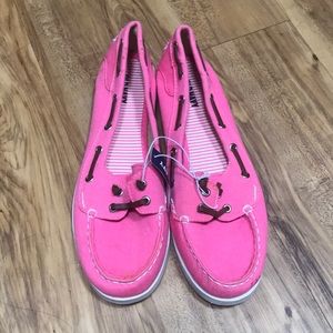 Pink flats